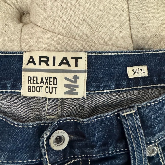 ARIAT M4 Relaxed Fit Boot Cut Jeans Size 34x34 - Picture 7 of 7